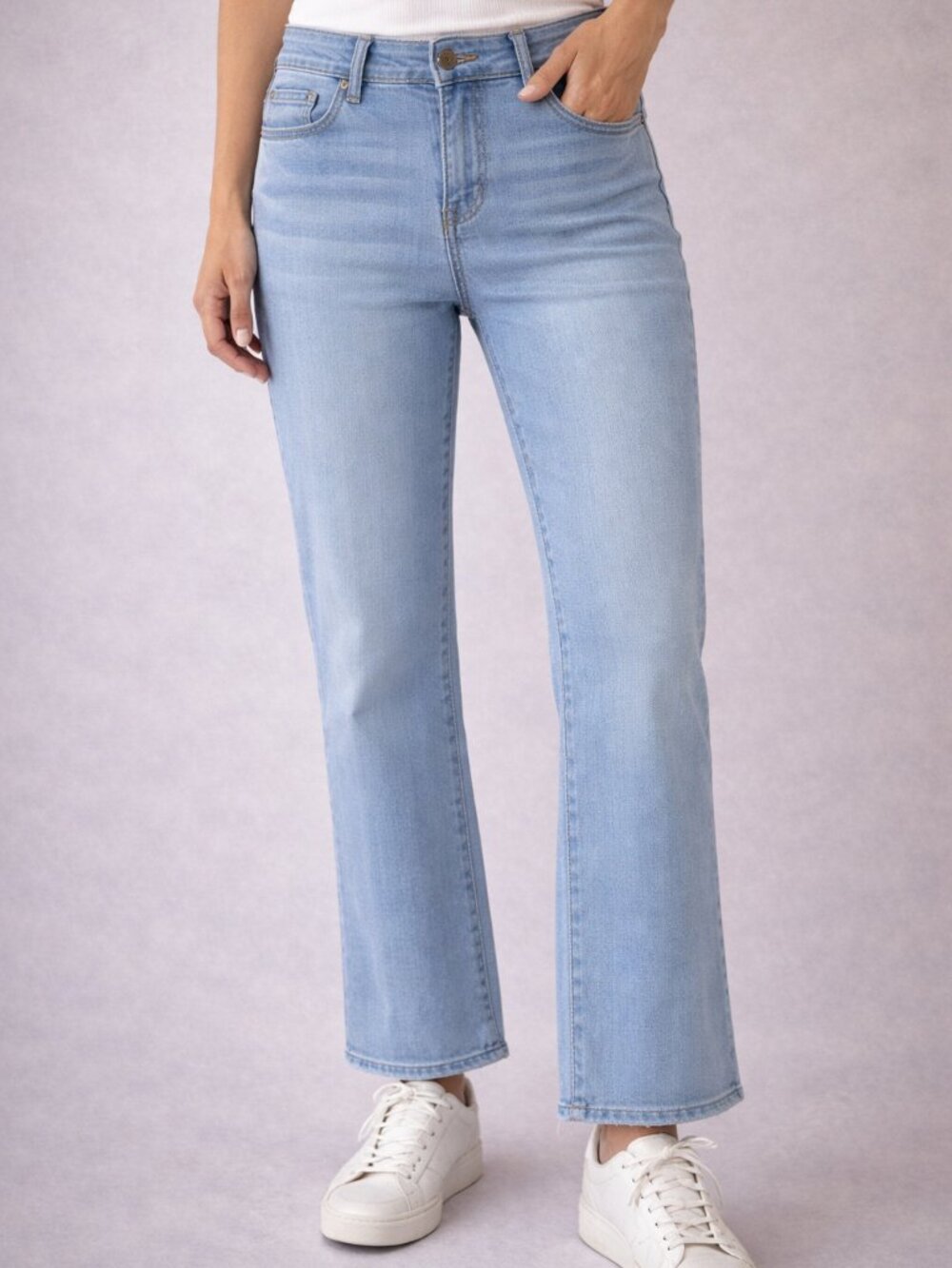 Democracy “Ab” Solution Light Wash Bootcut Jeans Frayed Hem